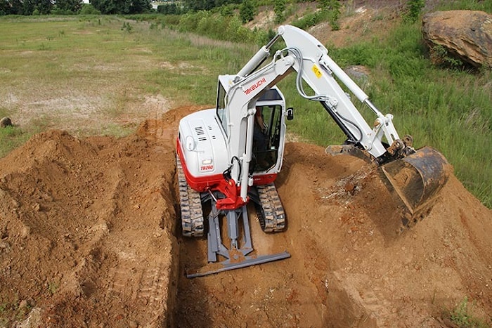 Takeuchi TB260   